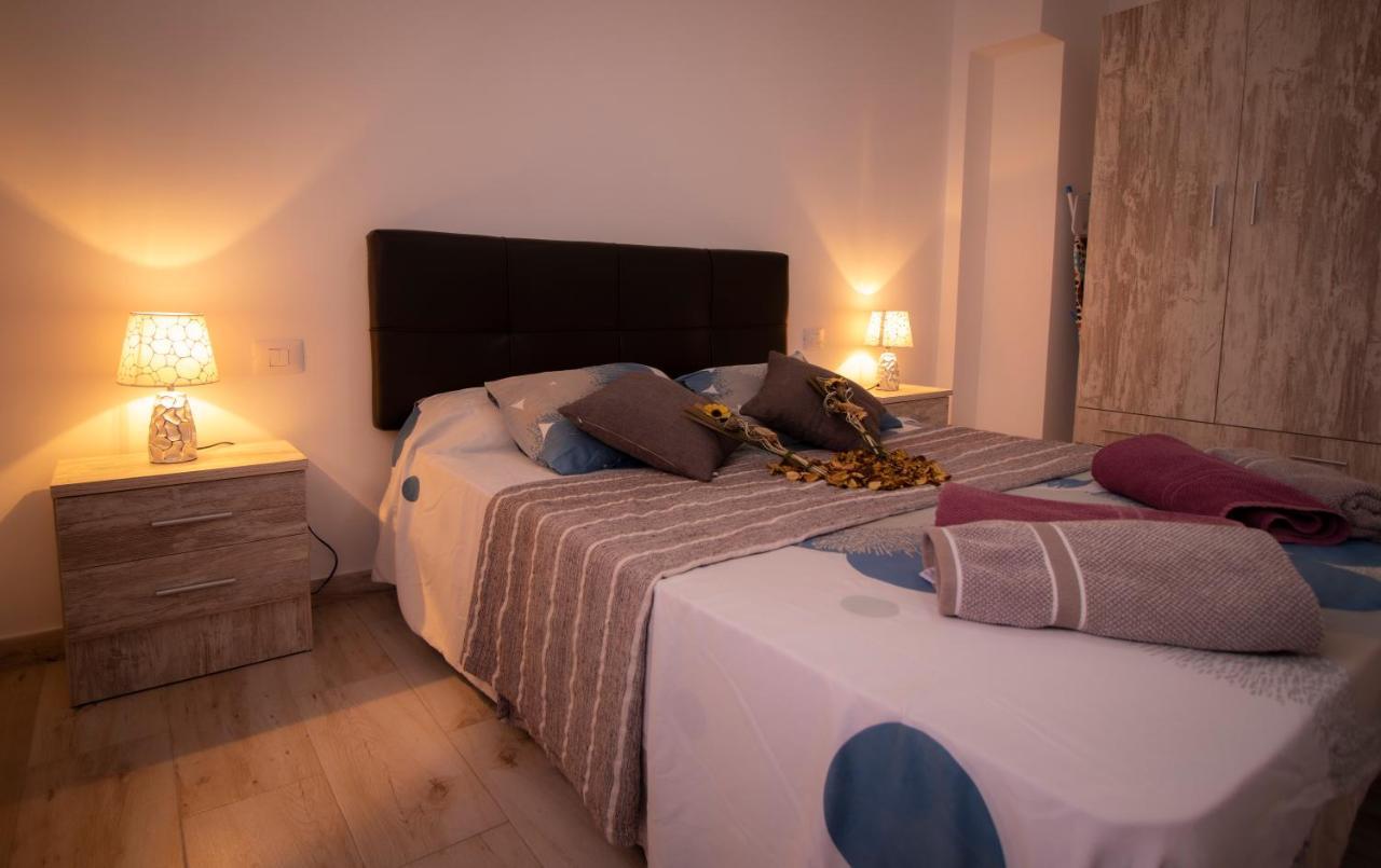El Carmen Beach Apartment ロスクリスティアーノス エクステリア 写真