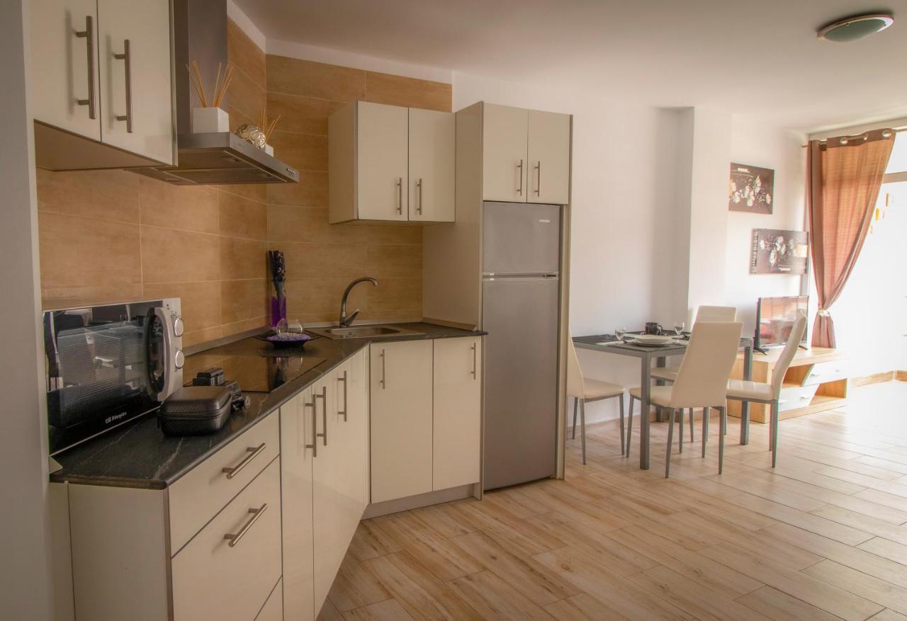 El Carmen Beach Apartment ロスクリスティアーノス エクステリア 写真
